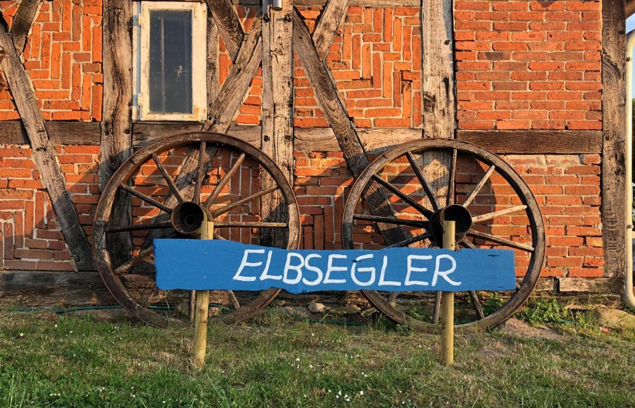 Ferienwohnung Elbsegler 布莱克德 外观 照片